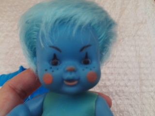 muñeca barriguitas astro, estrella de famosa , azu