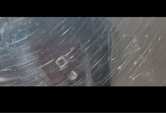 Piatto vintage argentato con bordo inciso