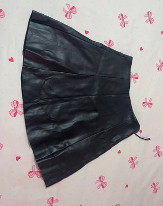Falda cuero negra mujer