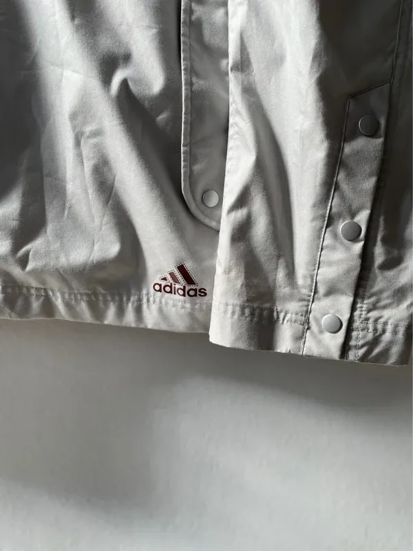 Giacca Adidas Light Grey Utility Track con chiusura a scatto