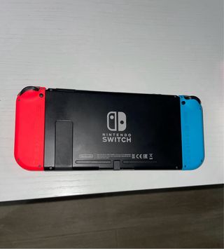 Nintendo Switch + Accesorios y Juegos