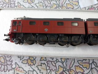 Locomotora electrica triple Marklin H0 37753