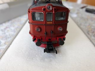 Locomotora electrica triple Marklin H0 37753