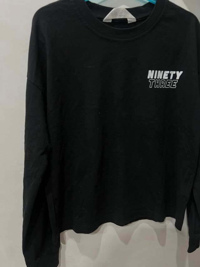 Camiseta negra para niña