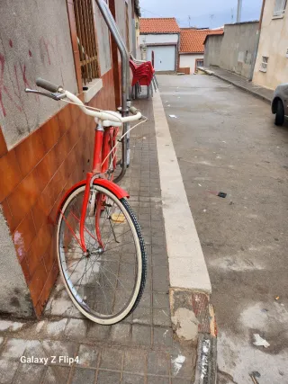Bicicleta Clásica Roja