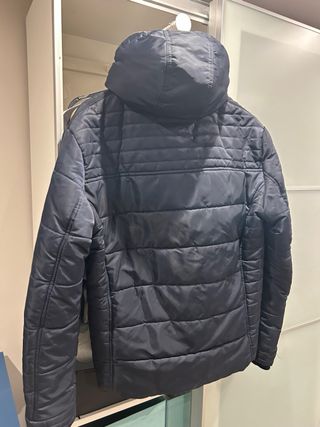 Chaqueta azul marca Reset