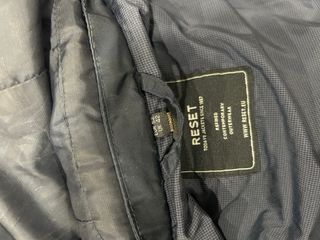 Chaqueta azul marca Reset