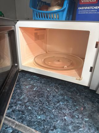 Microondas Candy plateado