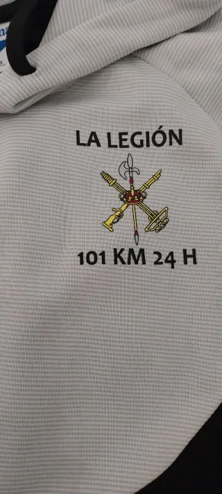 Sudadera Joma 101 kilómetros La Legión