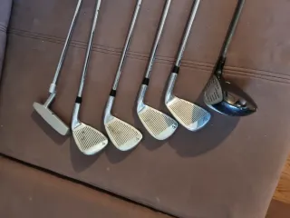 Juego Palos Golf Cnesis Titanium Matrix