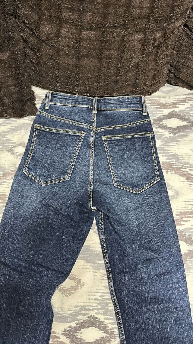 Pantalón vaquero azul