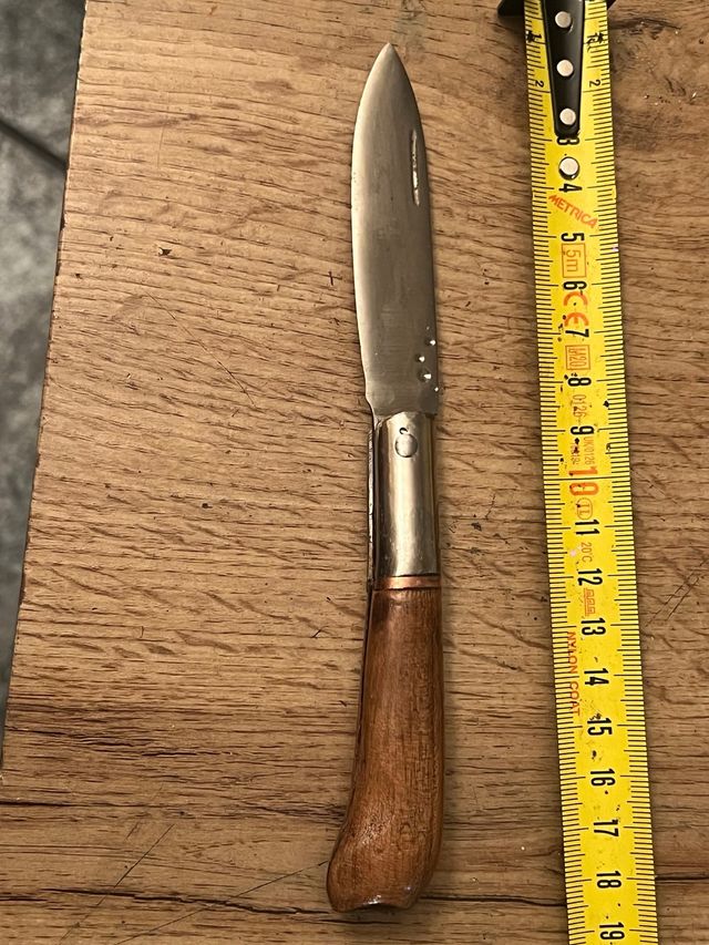 Coltello artigianale