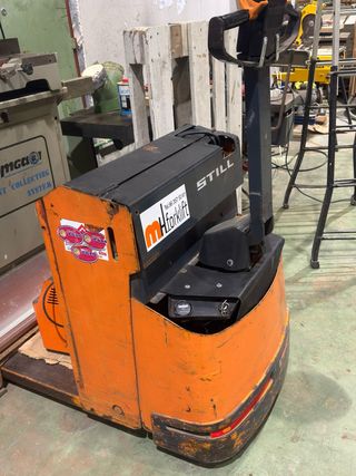 Transpaleta Eléctrica Still EGU 2