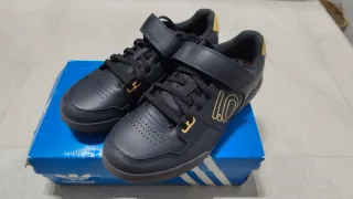 Adidas Five Ten Hellcat talla 42 2/3