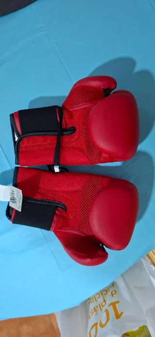 Guantes de Boxeo Outshock 10 oz Rojos