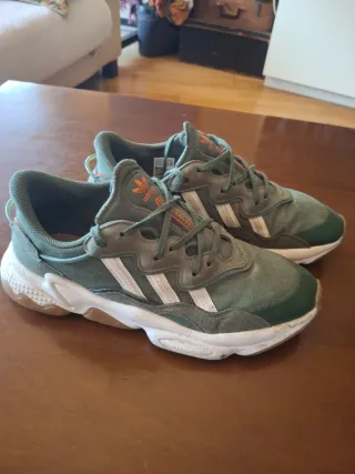 Adidas Ozweego Verde y Blanco