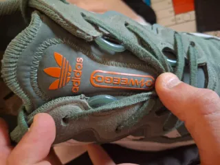 Adidas Ozweego Verde y Blanco