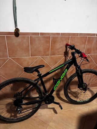 Bicicleta Conor 7200 Negra y Verde