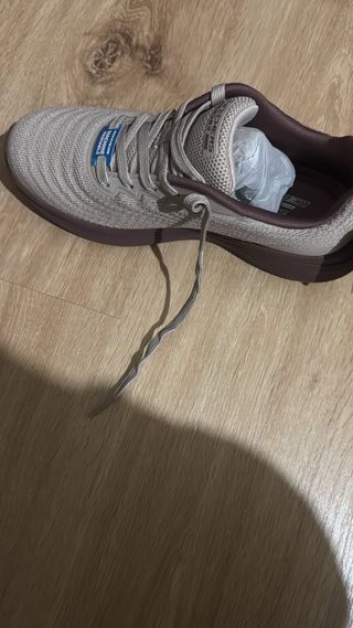 Zapatillas Skechers Beige y Morado