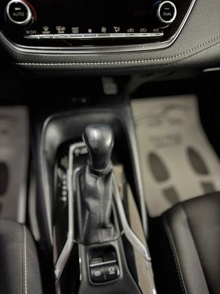 Toyota Corolla 1.8 125H ACTIVE TECH E-CVT