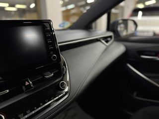 Toyota Corolla 1.8 125H ACTIVE TECH E-CVT