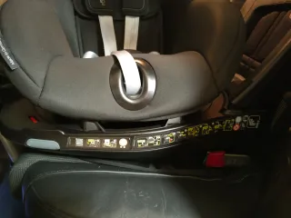 Silla de coche giratoria marca Britax Romer