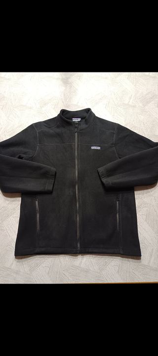 Patagonia pile zip hoodie black L
