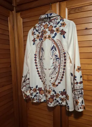 Camisa Shein Estampada Talla L