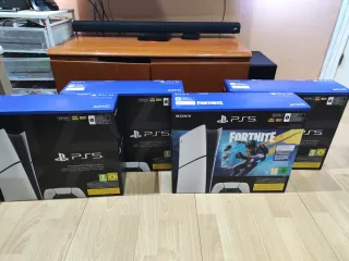 3x PS5 Digital Slim 825GB