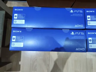 3x PS5 Digital Slim 825GB