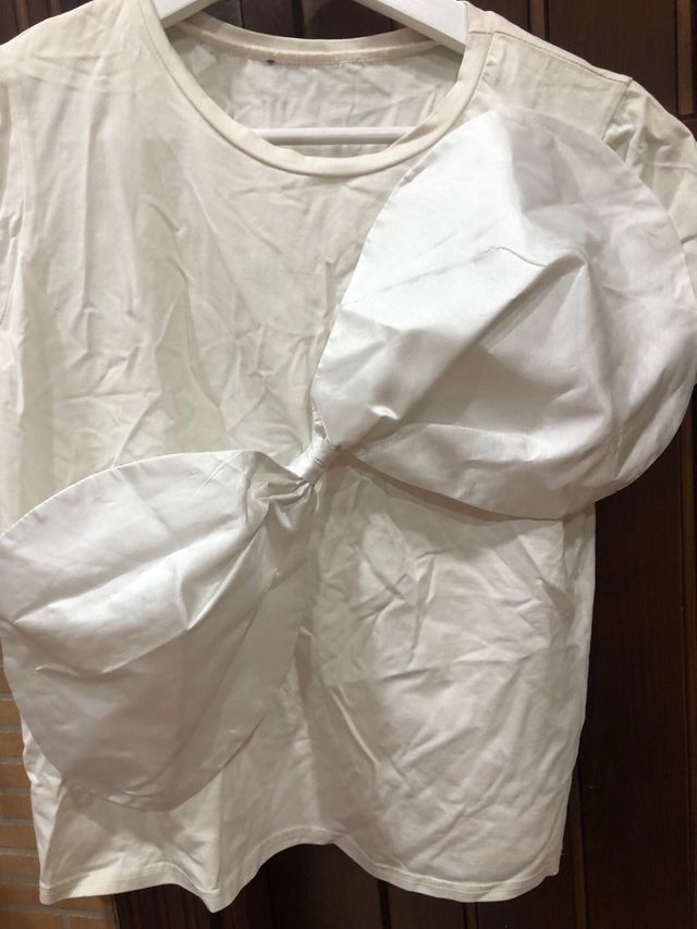 T-shirt bianca con fiocco taglia unica