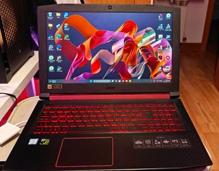 Portatil Acer Nitro 5 AN515-52 / GTX 1060 / 8GB