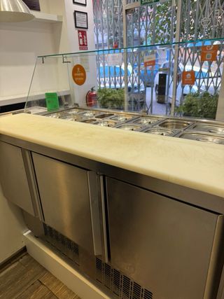 Mesa fría ingredientes / Barra preparación