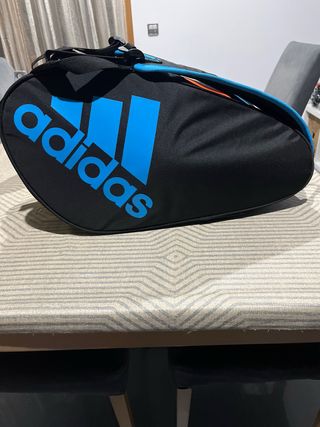 Paletero pádel Adidas negro y naranja