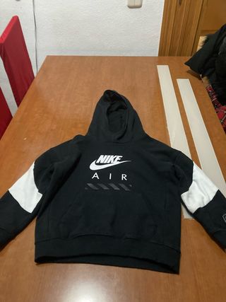 Sudadera Nike Air Talla M niño(8-10 Años )
