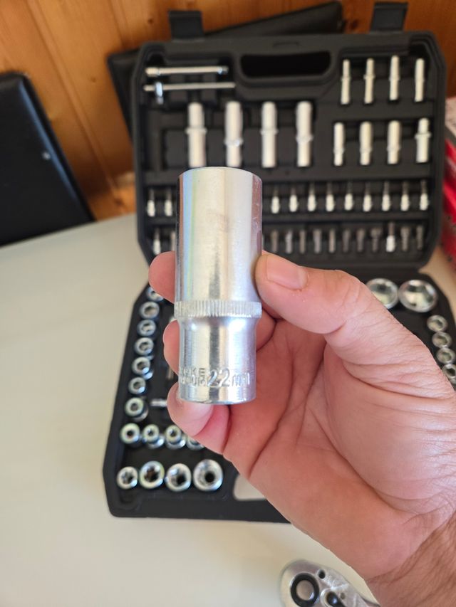 Kit completo di strumenti Juego de Llaves con 108 pezzi