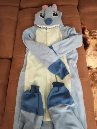 Pigiamone Stitch azzurro e rosa