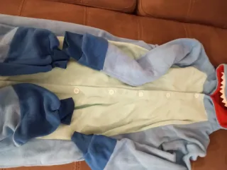 Pigiamone Stitch azzurro e rosa