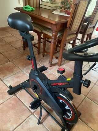 Bicicleta Estática Deportiva Negra