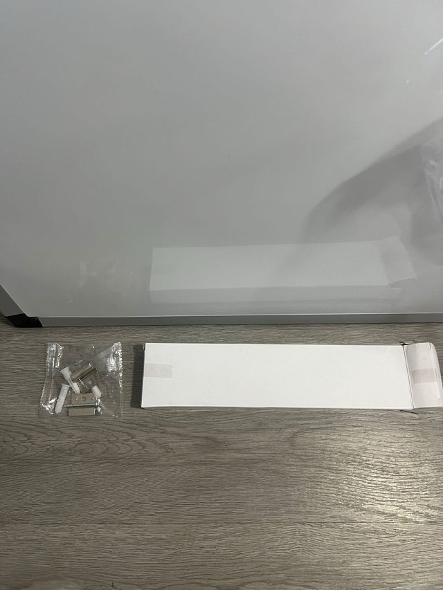 Pizarra Blanca Magnética Amazon Basics 60x90