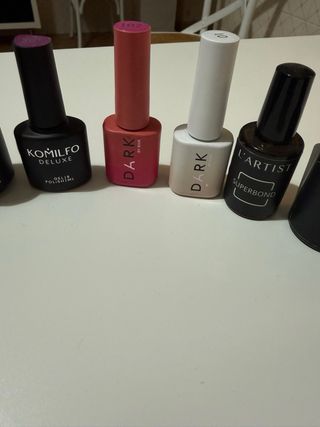 kit de colores, base , brillo etc