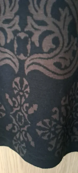 Vestido de punto sin mangas. Talla 46 / 48