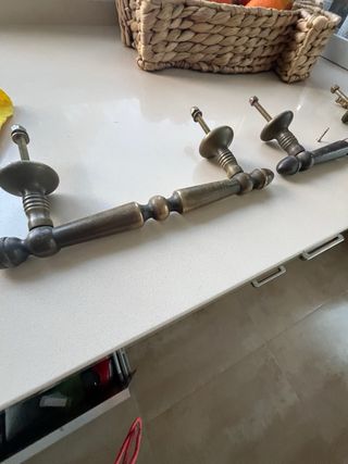 Manillares de puerta de latón