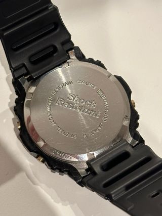 Reloj Casio G-Shock DW-5700 Caja roscada vintage