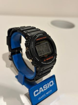 Reloj Casio G-Shock DW-5700 Caja roscada vintage