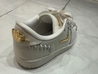 Zapatos Nike Mujer Talla 38 Dorados