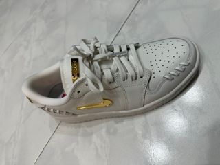 Zapatos Nike Mujer Talla 38 Dorados