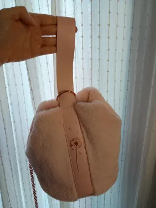 Bolso de peluche rosa bombonera