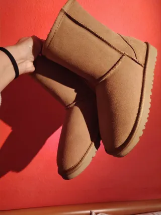 Botas UGG Beige/Marrón