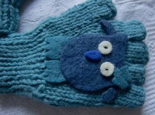 Mezzi guanti lana gufetto Controcorrente